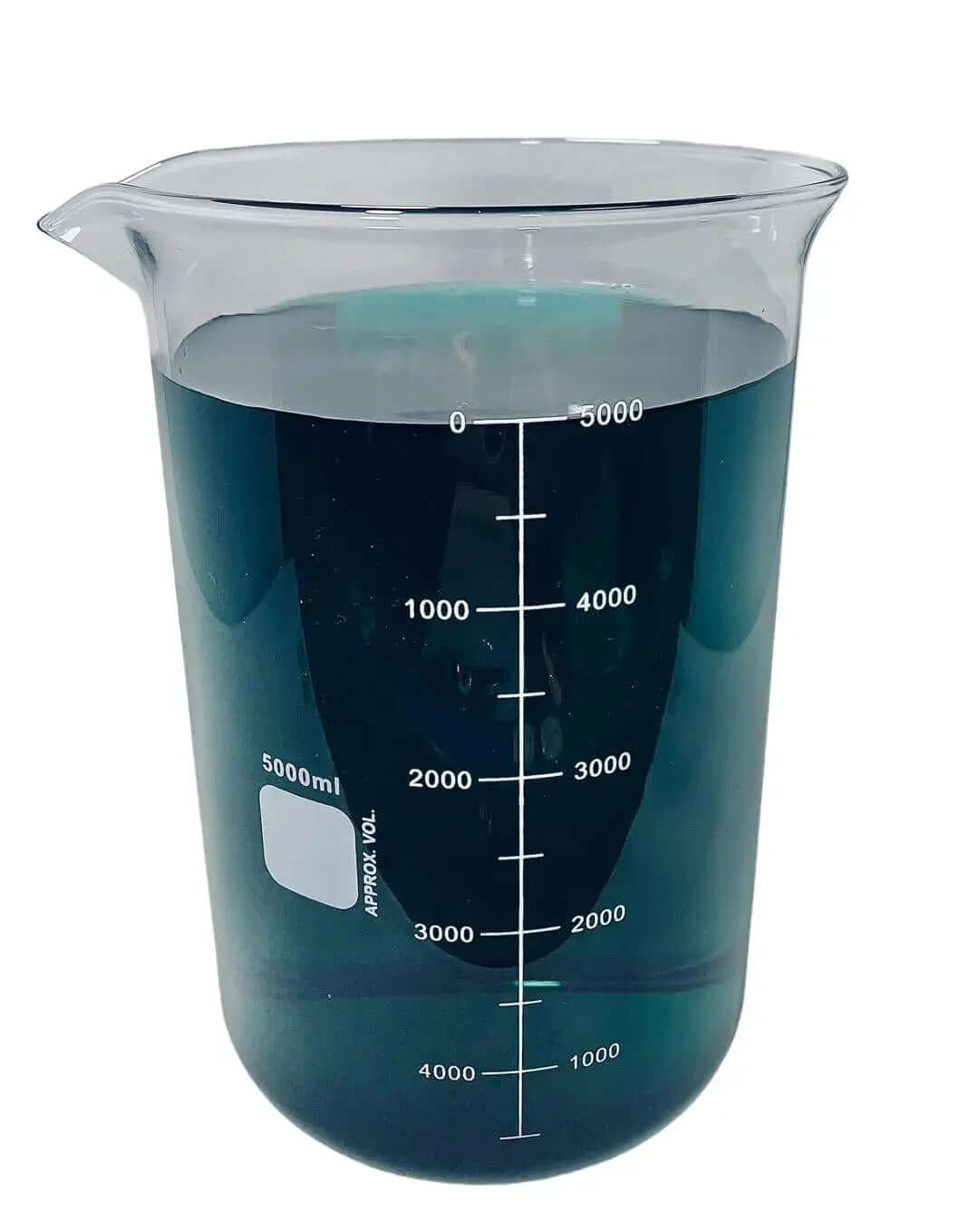 Borosilicate Beaker - 5L filled with liquid, ideal for laboratory use