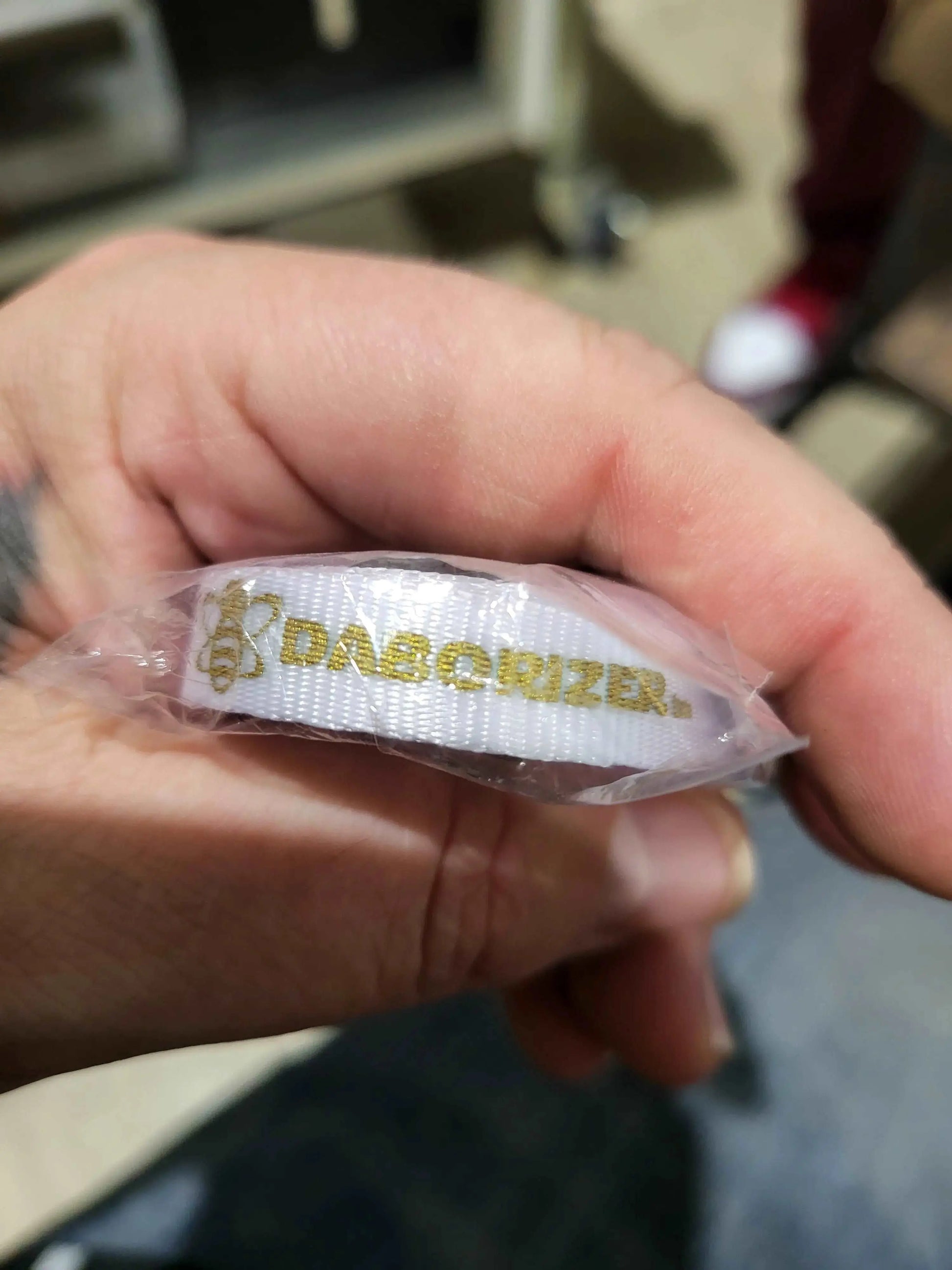 Daborizer Pen Lanyard, Lanyard for Dab Pens, Dab pen retention lanyard, Daborizer branded lanyard Sold by Viking Lab Supply