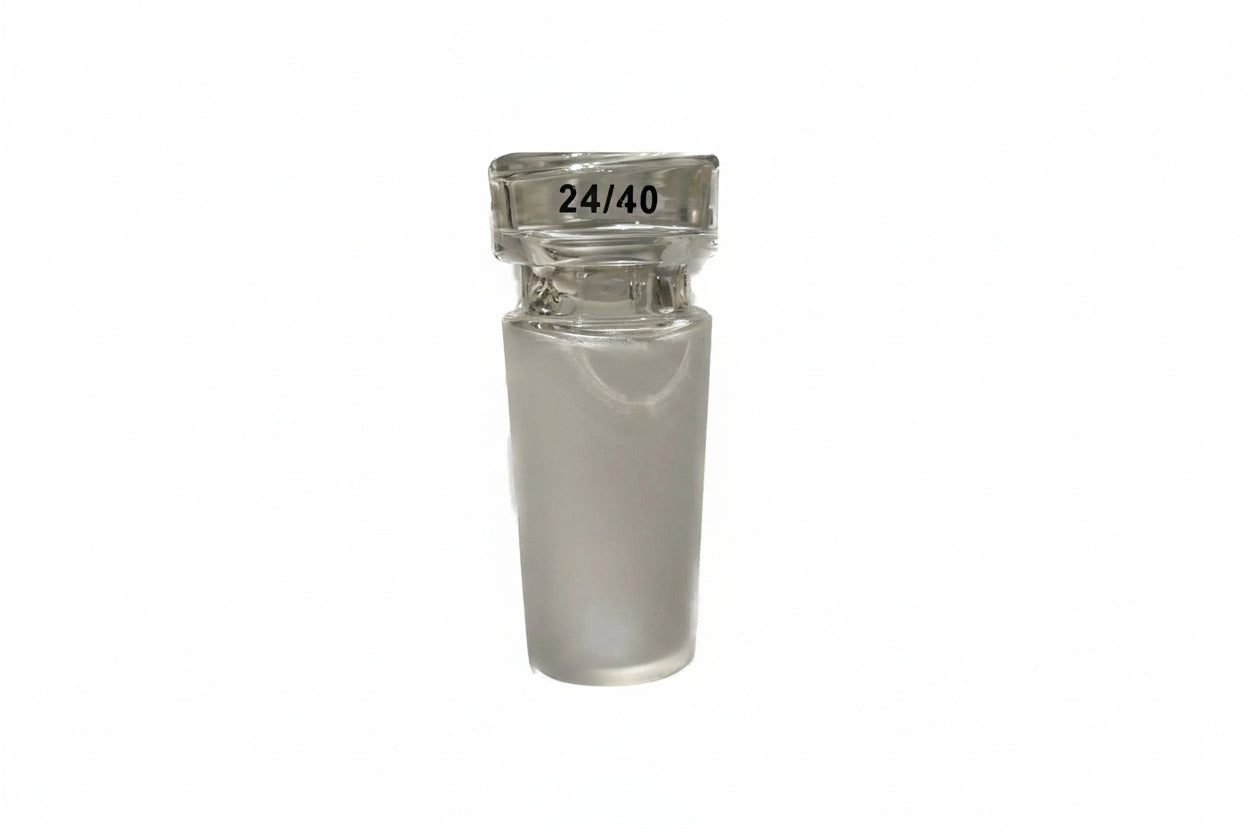 Borosilicate glass stopper with 24/40 joint size for laboratory use, ensuring secure and airtight seal; compatible with standard lab glassware.
