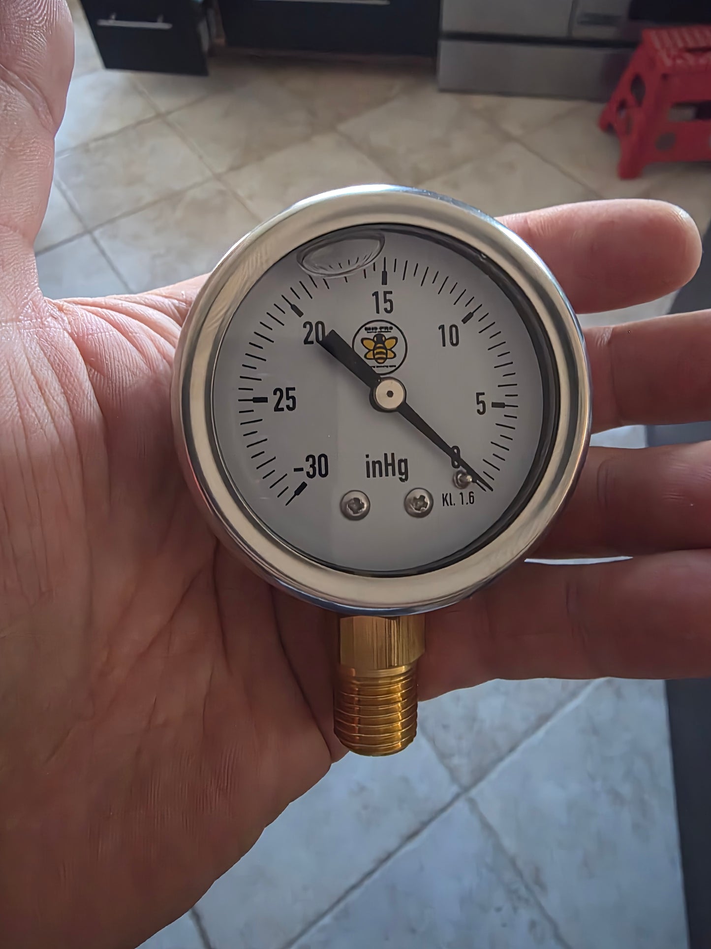 Vacuum Gauge Glycerin Filled 1/4" NPT sold on vikinglabsupply.com