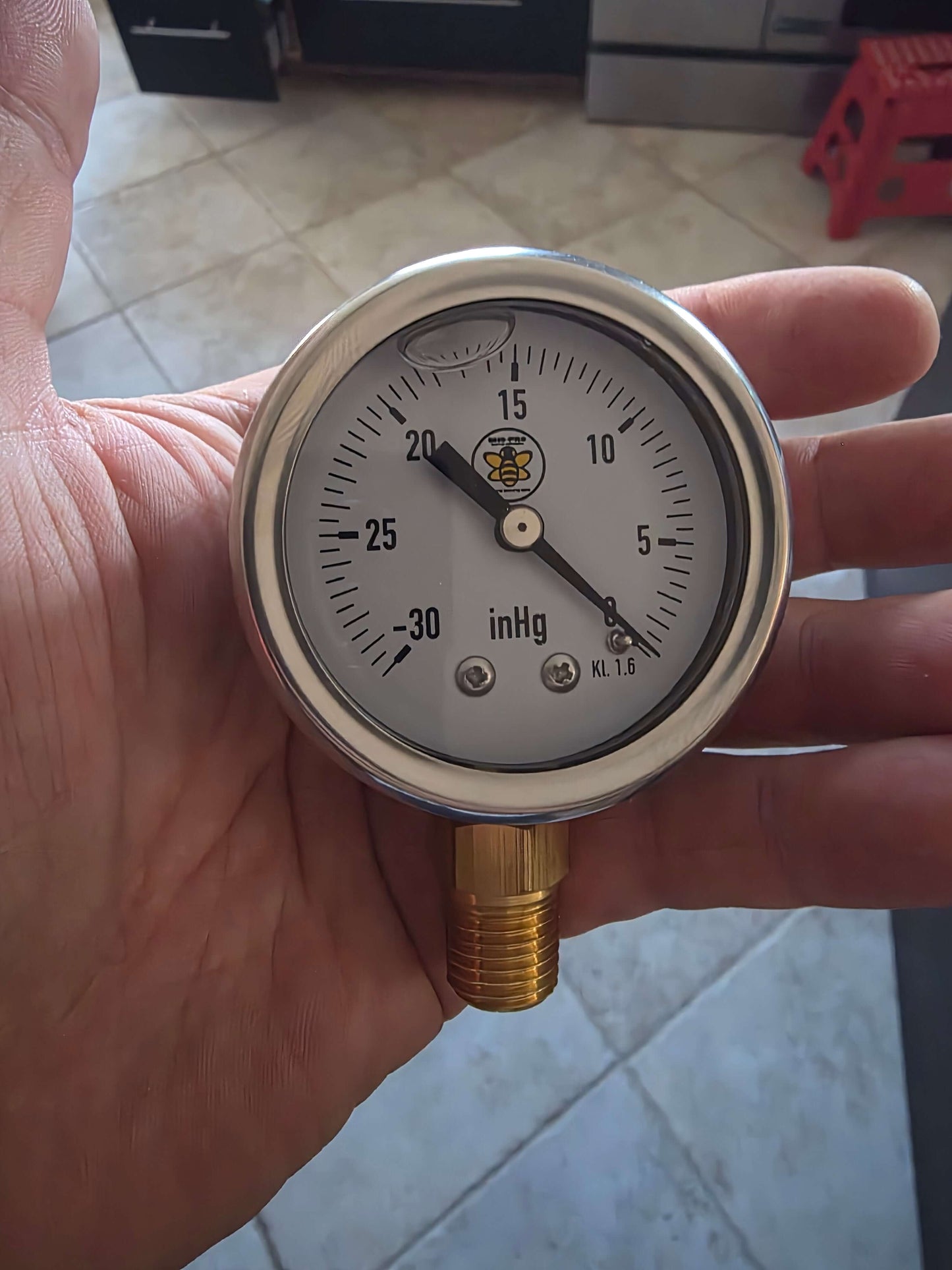 BHOPRO Vacuum Gauge Glycerin filled with standard thread, displaying inHg measurement, handheld view.