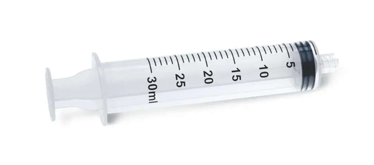 Syringes for extracts Luer Lock & Oral, precision dispensing applicator for accurate fluid handling in medical and industrial use.