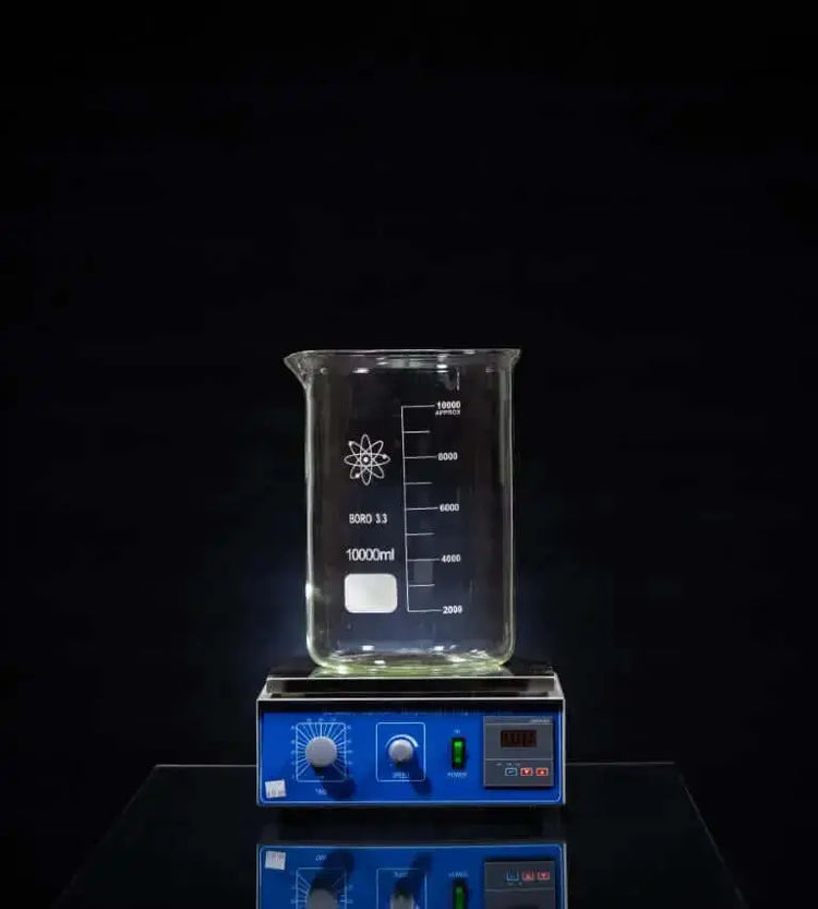 Magnetic stirrers and a mantles