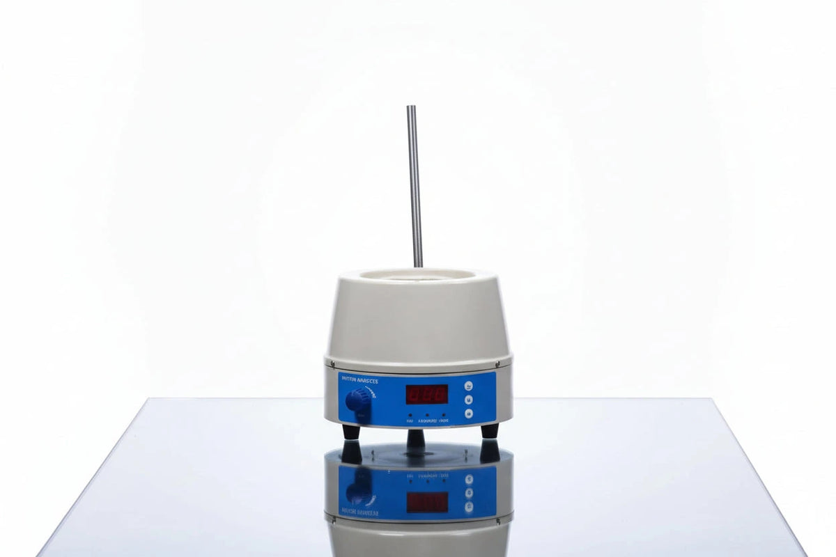 Laboratory heating mantle with magnetic stirring
