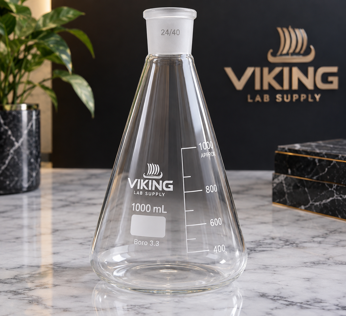 1000 mL borosilicate Erlenmeyer flask with 24/40 ground glass joint displayed in a premium laboratory setting