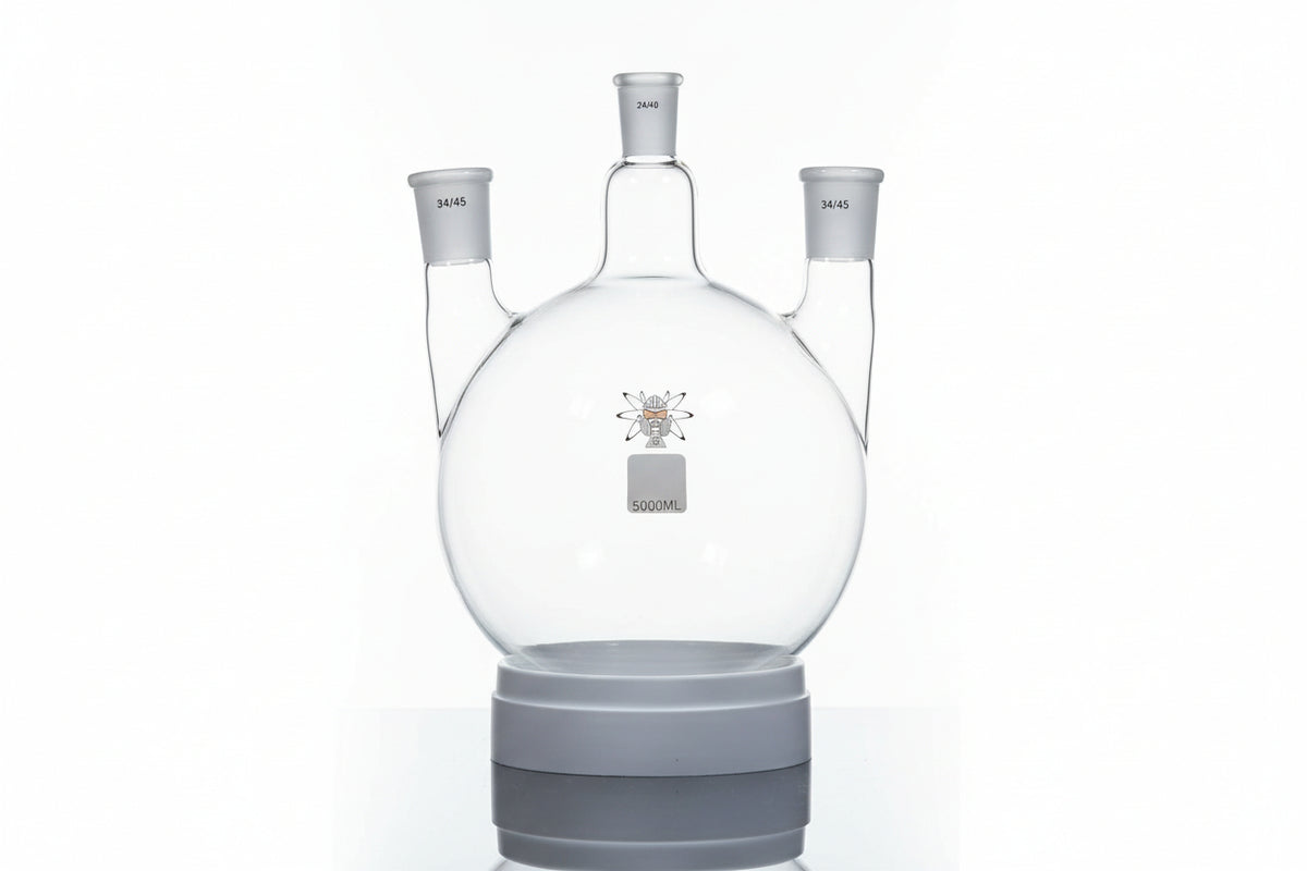 3 Neck Boiling Flasks by VIKING GLASSWORX™, made from Borosilicate 3.3 glass for laboratory distillation and reflux setups.