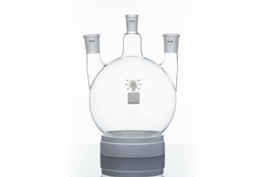 3 Neck Boiling Flasks by VIKING GLASSWORX™, made from Borosilicate 3.3 glass for laboratory distillation and reflux setups.
